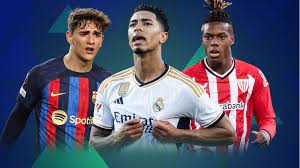 攀岩者通过 攀岩者通过